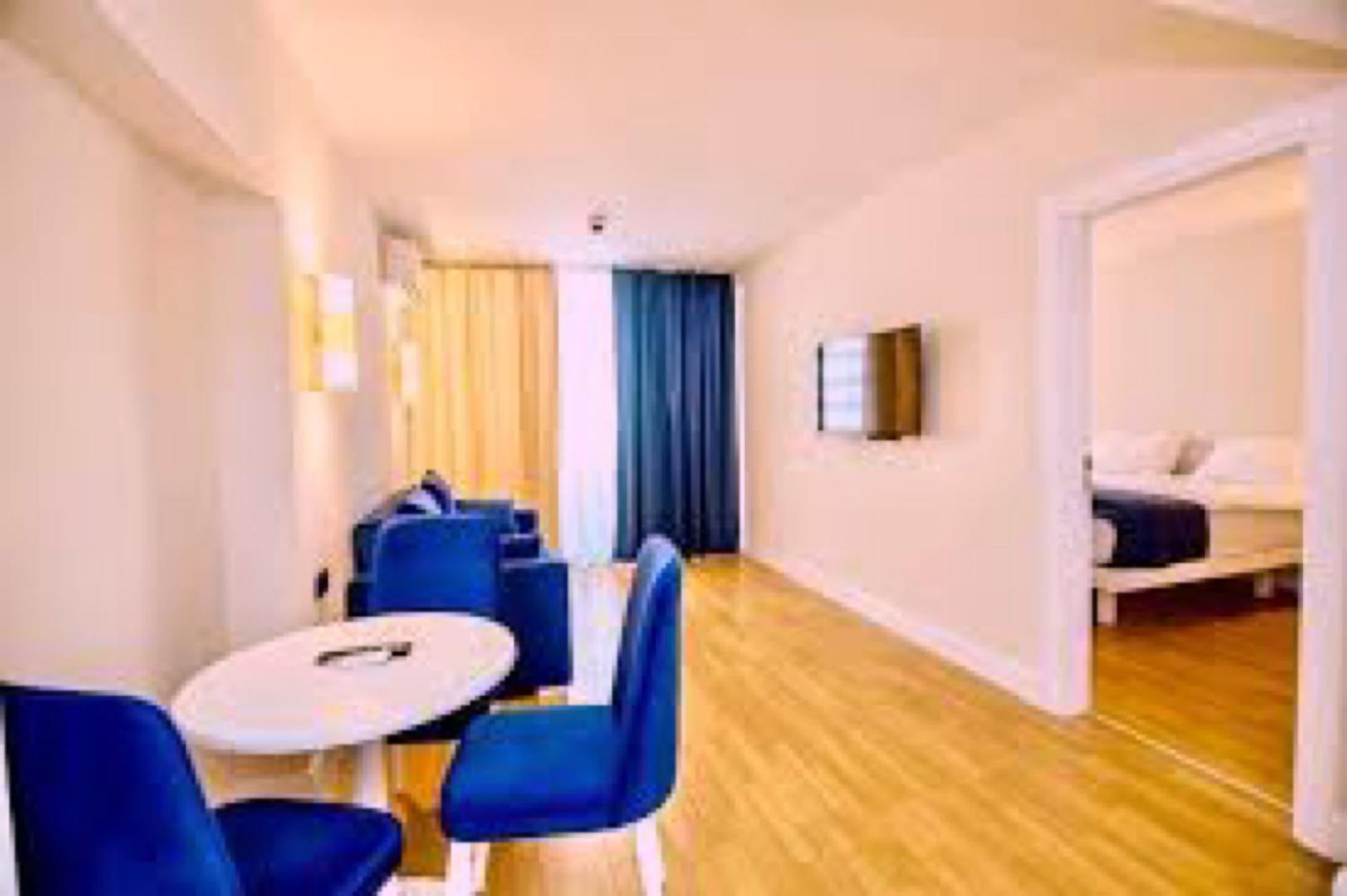 Delux Sea View Aparthotel In Orbi City Batumi Exterior photo